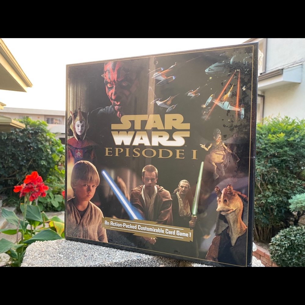 Star Wars Ep I Customizable Card Game brand new
